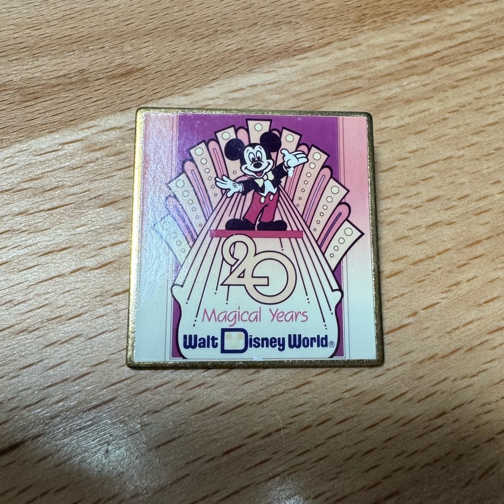 Walt Disney World Vintage 20th Anniversary Lapel Pin with Mickey Mouse
